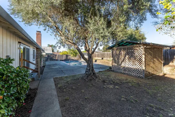 $559,000 | 1339 Laurel Avenue, Ukiah, CA 95482