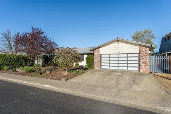 $535,000 | 1339 Laurel Avenue, Ukiah, CA 95482