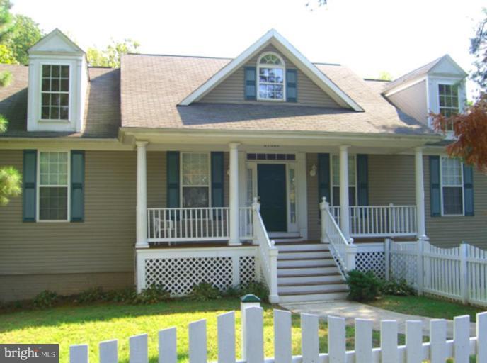 6109 Hunt Club Road Elkridge, MD 21075 - Photo 1 of 24 Great Curb Appeal!