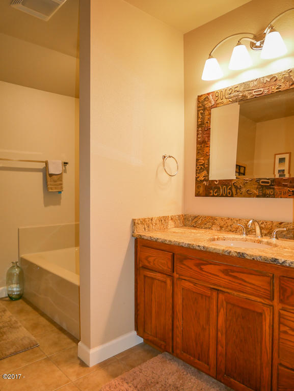 847 Hamer Road Siletz, OR 97380 - Photo 26 of 79 Upper level bathroom