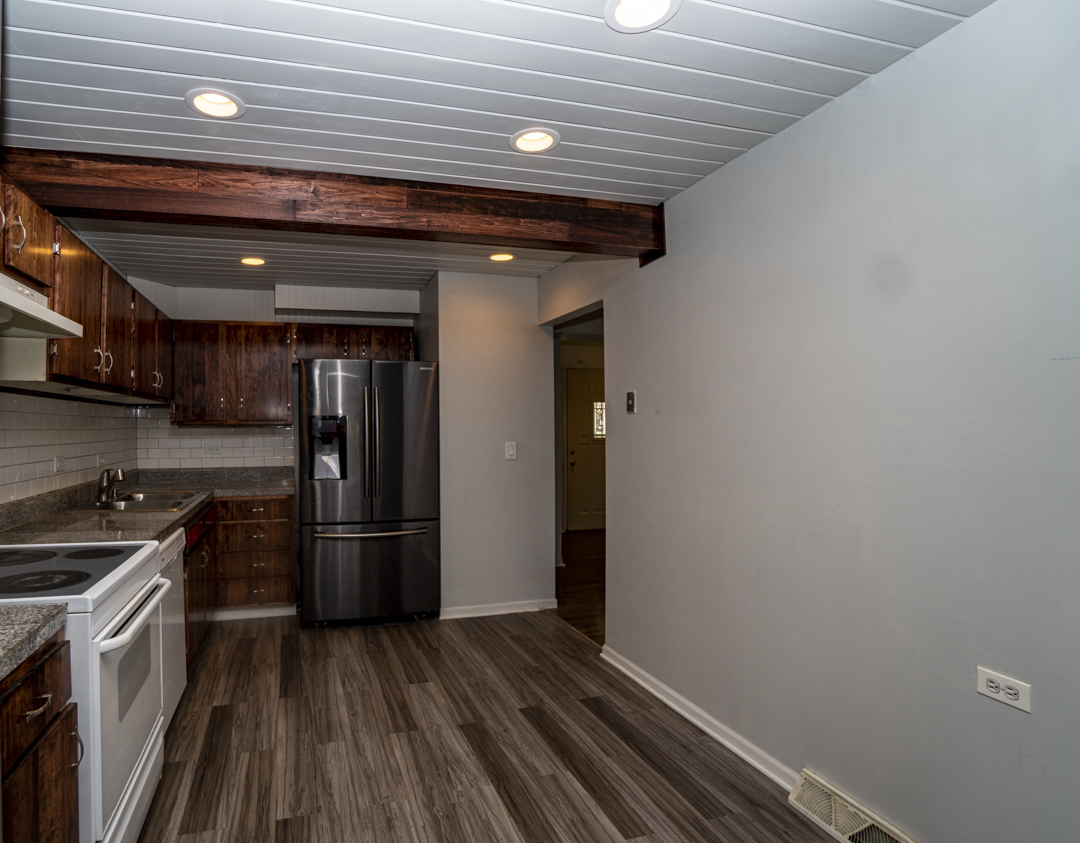 113 Julie Road Bolingbrook, IL 60440 - Photo 7 of 15