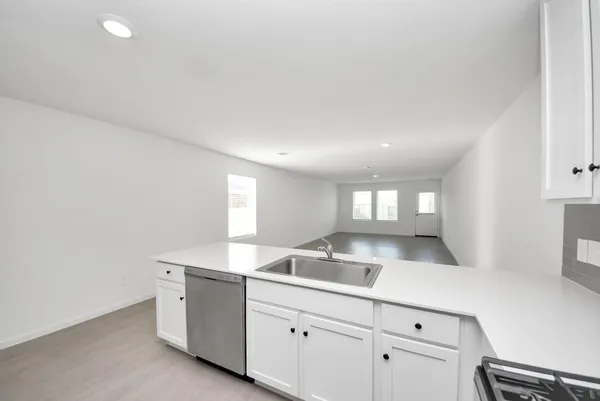 $1,975 | 248 Hazy Pnes Lane, Willis, TX 77378