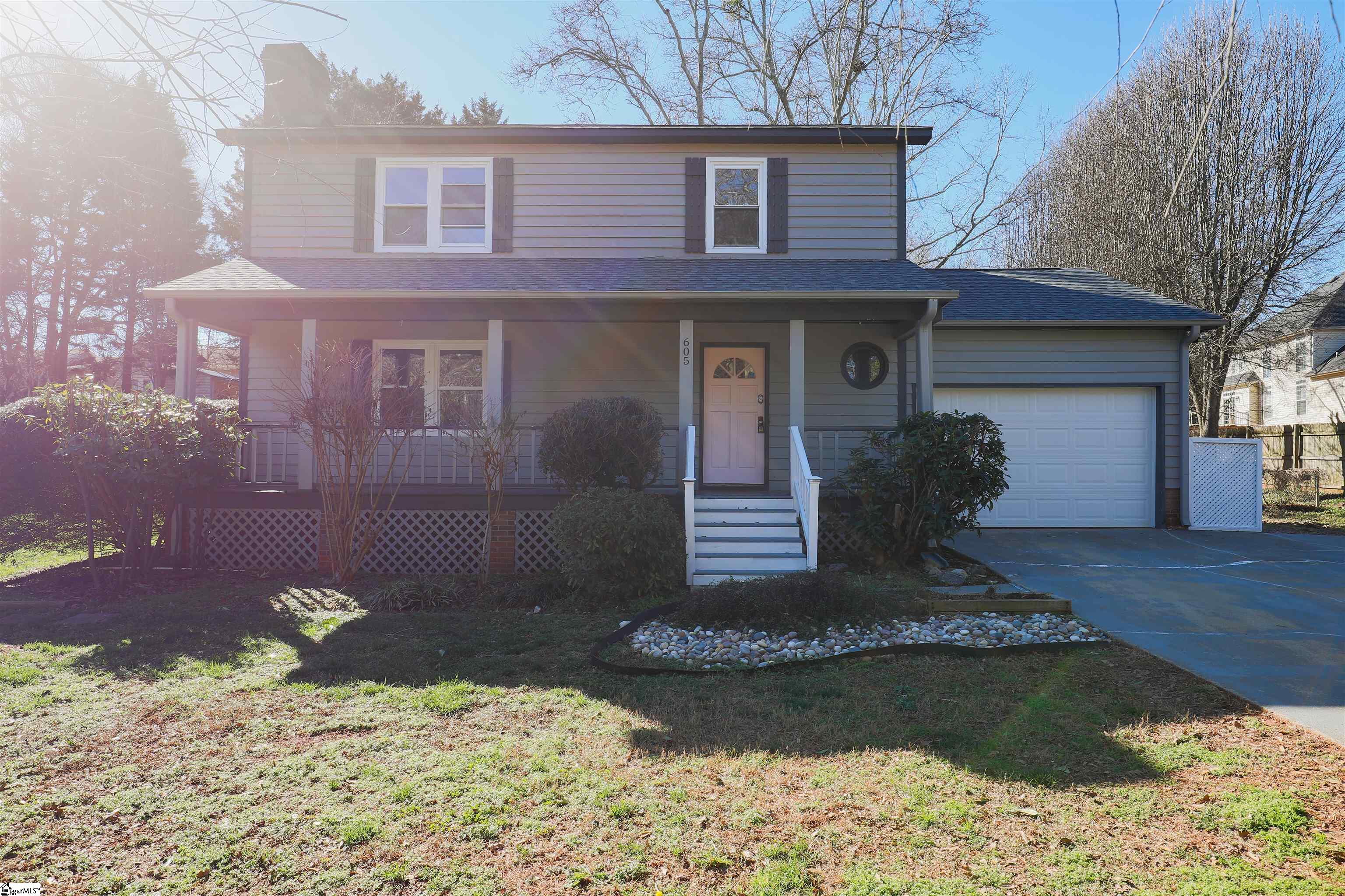605 Holland Road Simpsonville, SC 29681 - Photo 1 of 14 Gallery Image 1