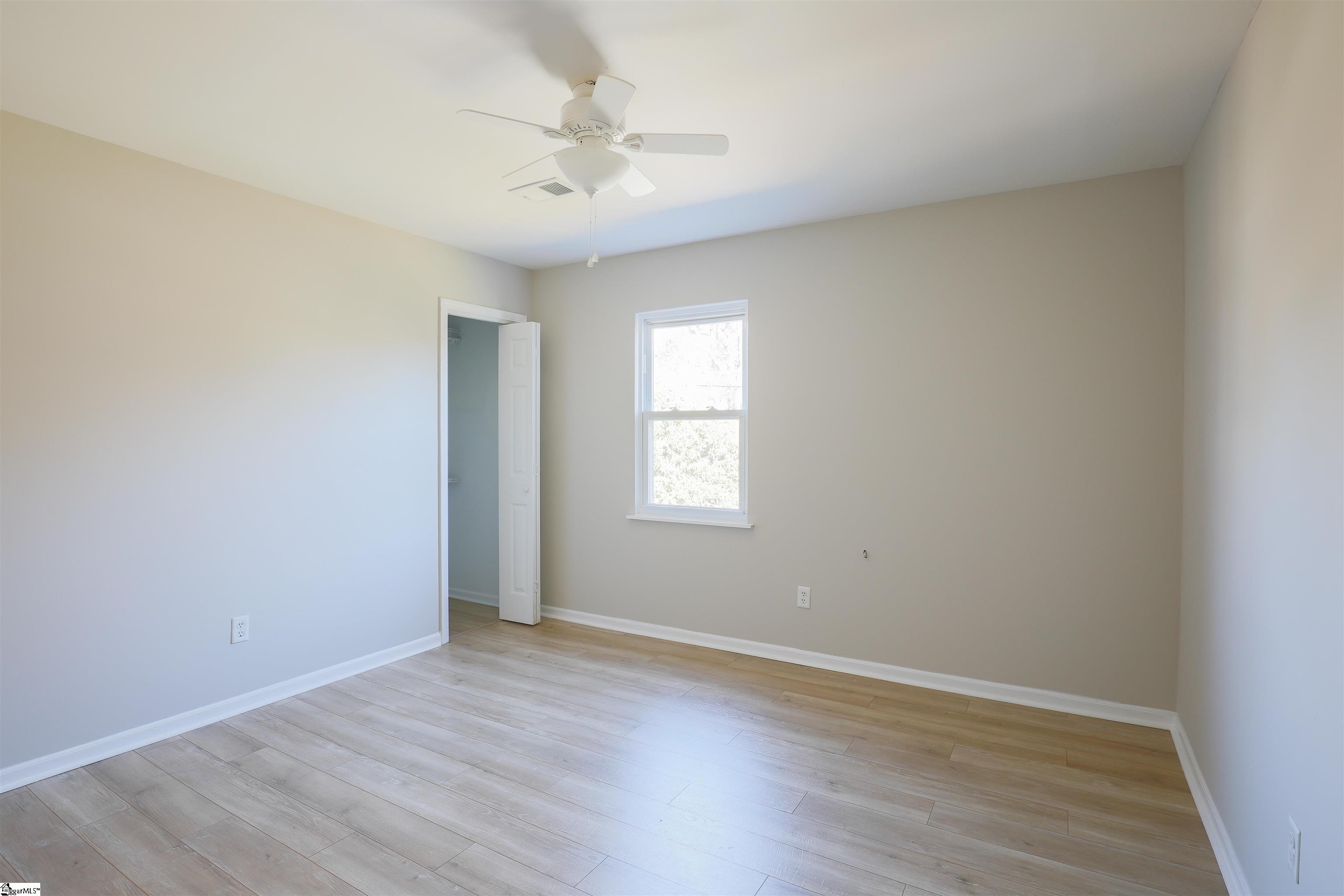 605 Holland Road Simpsonville, SC 29681 - Photo 13 of 14 Gallery Image 13
