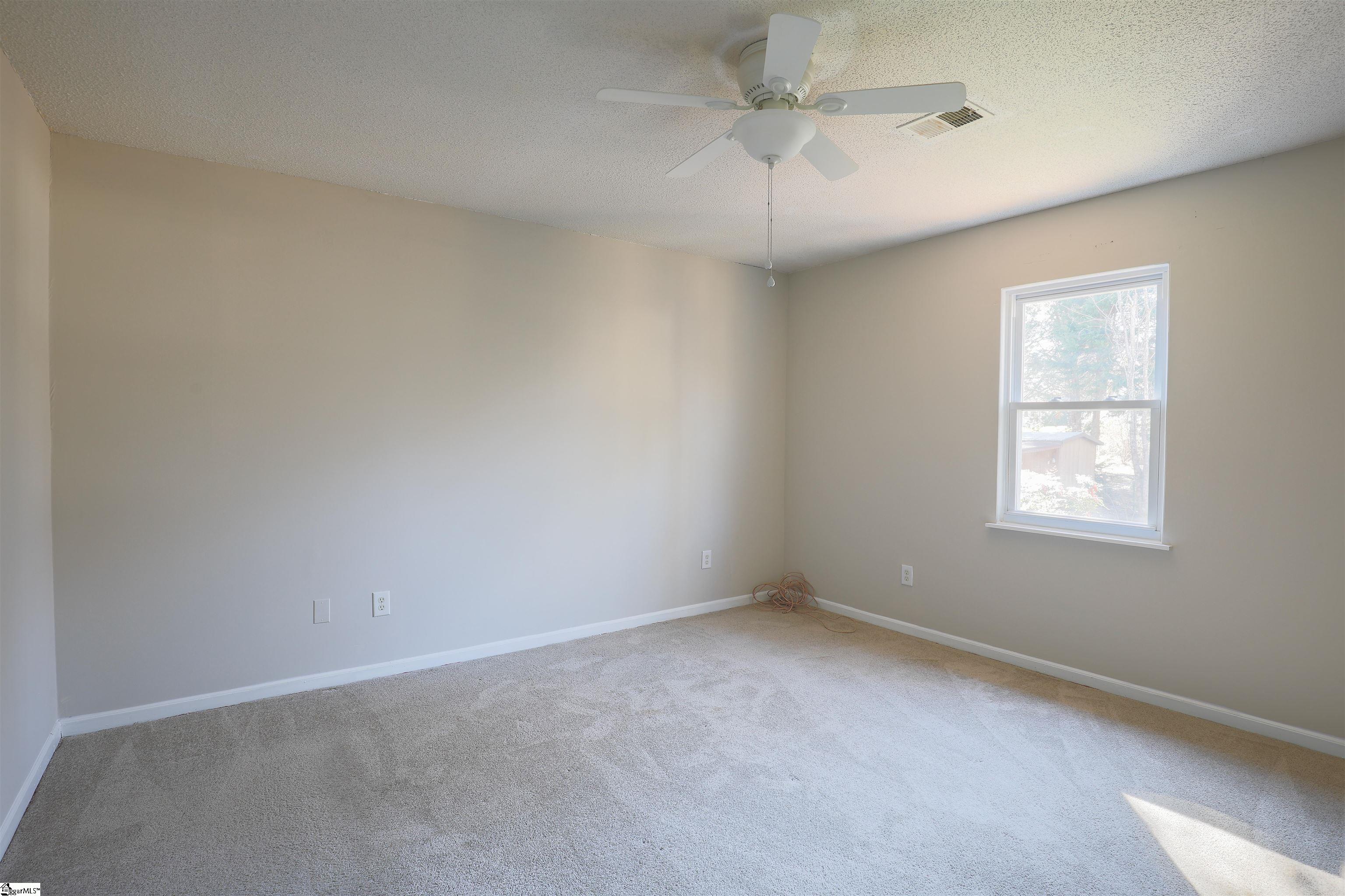 605 Holland Road Simpsonville, SC 29681 - Photo 7 of 14 Gallery Image 7