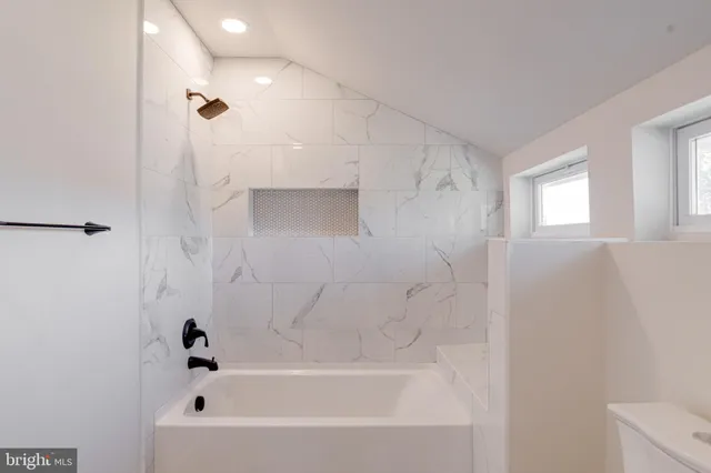 $800,000 | 15 South Mauldin Avenue, North East, MD 21901