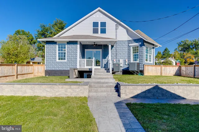 $800,000 | 15 South Mauldin Avenue, North East, MD 21901