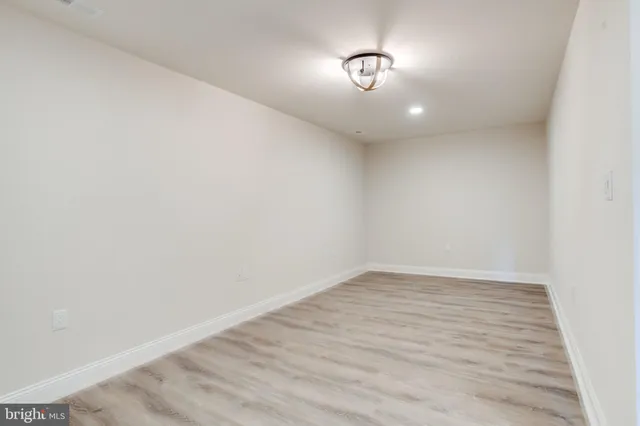 $800,000 | 15 South Mauldin Avenue, North East, MD 21901