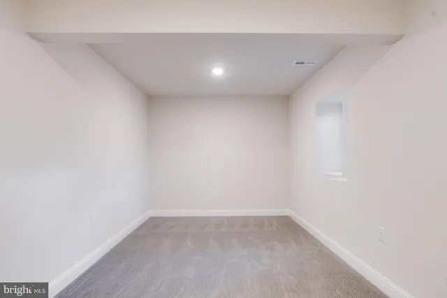 $800,000 | 15 South Mauldin Avenue, North East, MD 21901