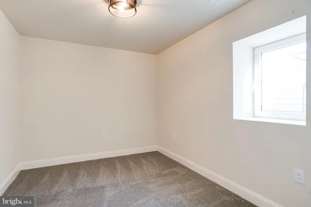 $800,000 | 15 South Mauldin Avenue, North East, MD 21901