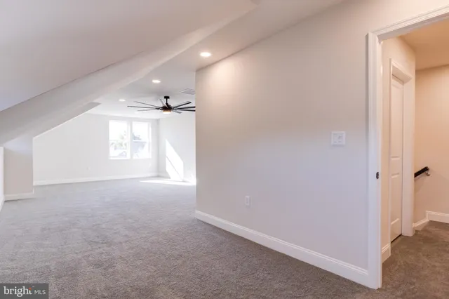 $800,000 | 15 South Mauldin Avenue, North East, MD 21901