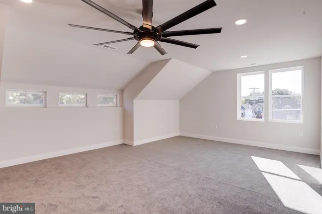 $800,000 | 15 South Mauldin Avenue, North East, MD 21901