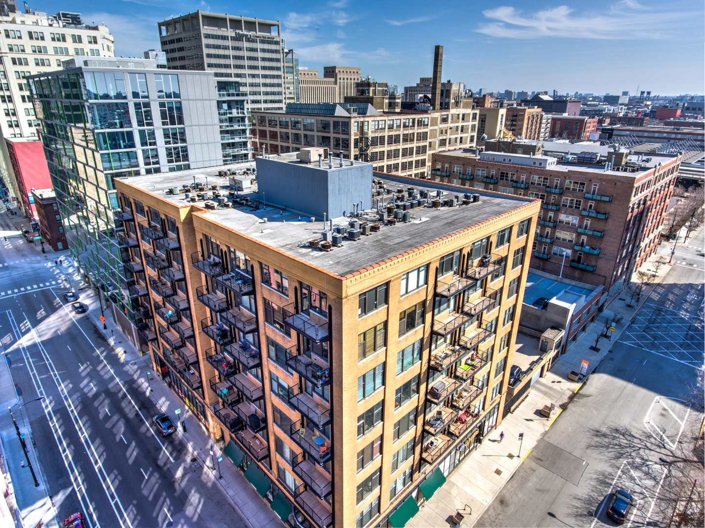 625 West Jackson Boulevard, Unit 313 Chicago, IL 60661 - Photo 33 of 33 a picture of city view