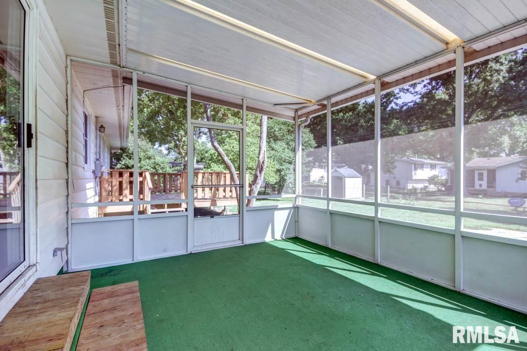 224 Kenyon Drive Springfield, IL 62704 - Photo 15 of 29