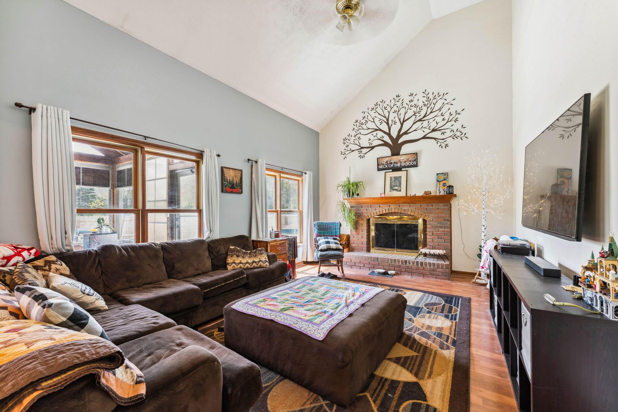 51 Roland Court Pataskala, OH 43062 - Photo 24 of 55 Spacious Family Room