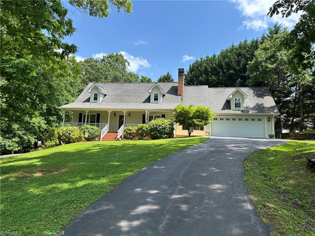 470 Farmbrook Road Mount Airy, NC 27030 - Photo 6 of 49 Deck