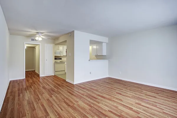 $1,295 | 1624 Marshall Street, Unit 4, Houston, TX 77006