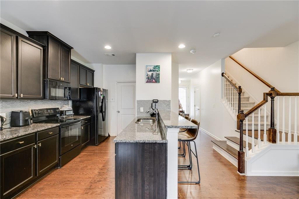 2699 Avanti Way Decatur, GA 30035 - Photo 7 of 26