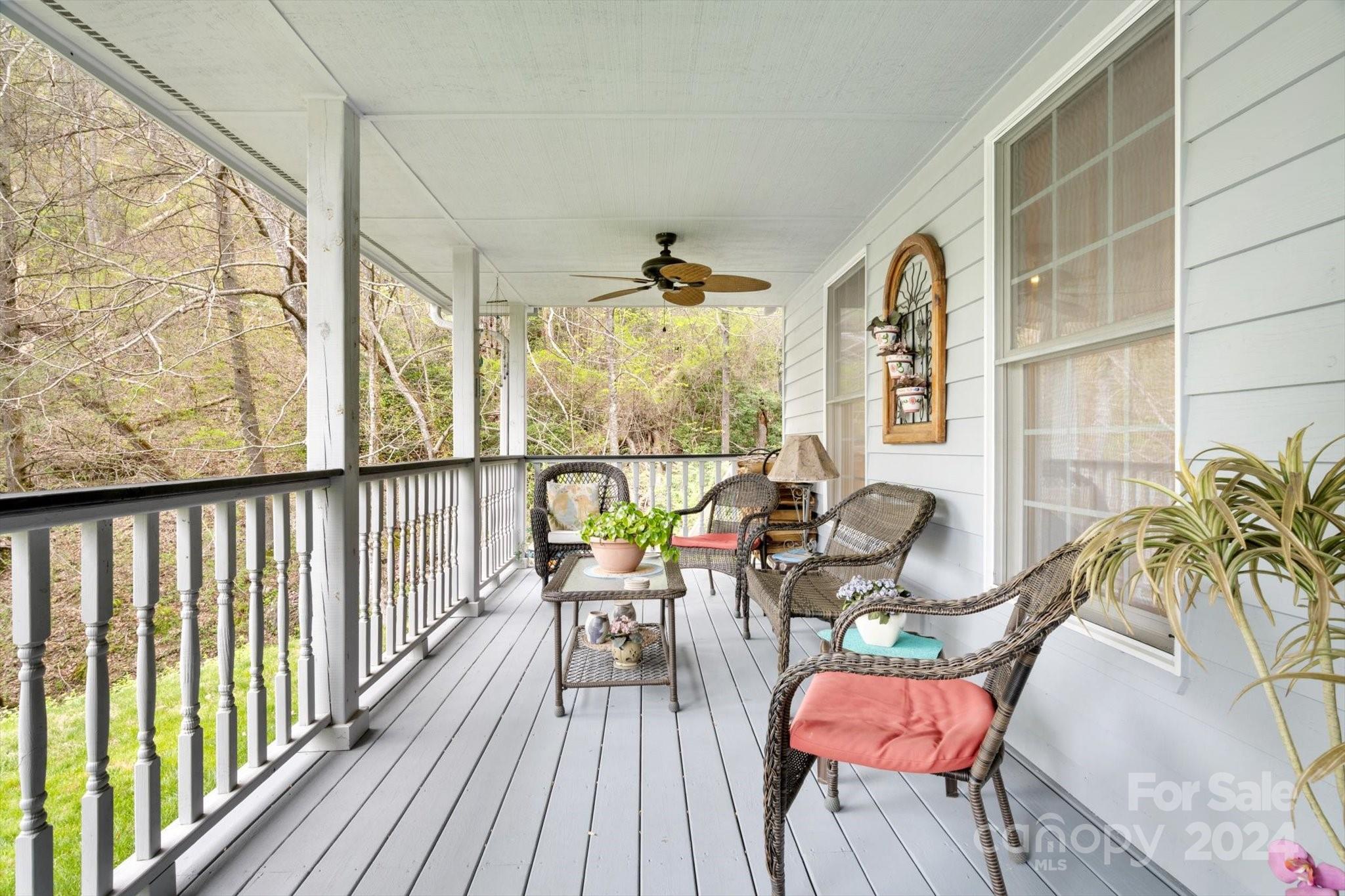 310 Long Branch Road Swannanoa, NC 28778 - Photo 4 of 43 Gallery Image 4