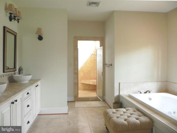 2202 Ridge Road Reisterstown, MD 21136 - Photo 19 of 30 Bath (Master)
