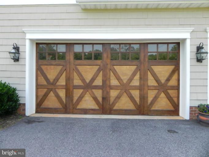 2202 Ridge Road Reisterstown, MD 21136 - Photo 30 of 30 Custom garage doors