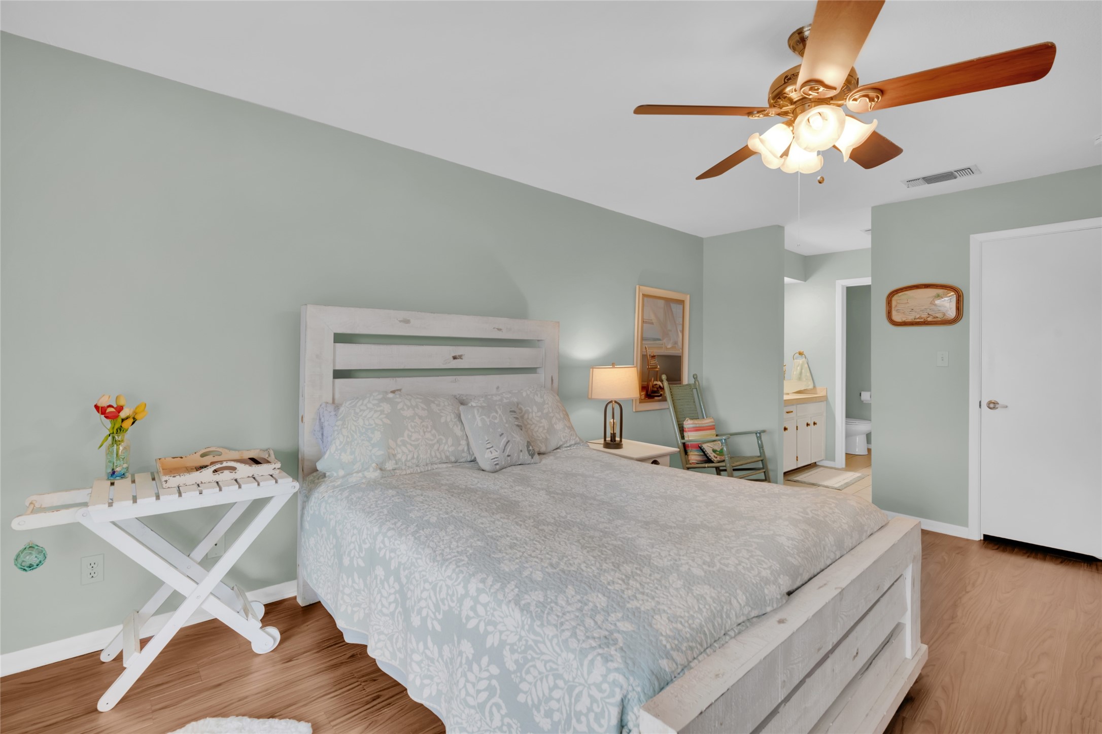 1201 Ranch Road 1431, Unit 8 Marble Falls, TX 78654 - Photo 18 of 24 Back bedroom with bathroom access