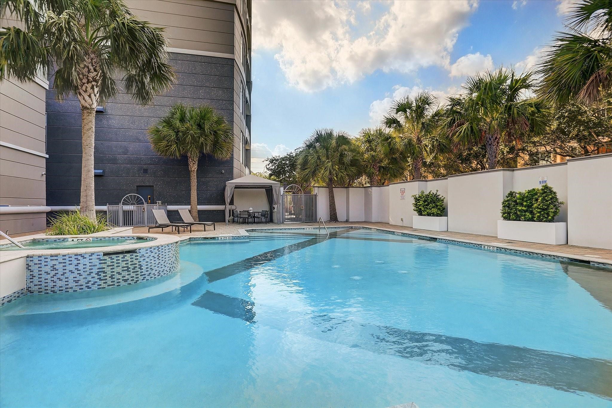 3388 Sage Road, Unit 101 Houston, TX 77056 - Photo 7 of 32