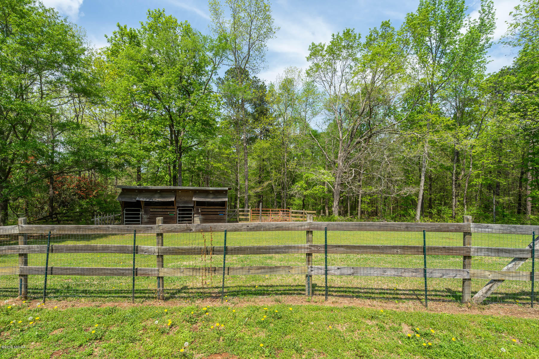 6579 New Forsyth Road Macon, GA 31210 - Photo 5 of 27 a view of a park