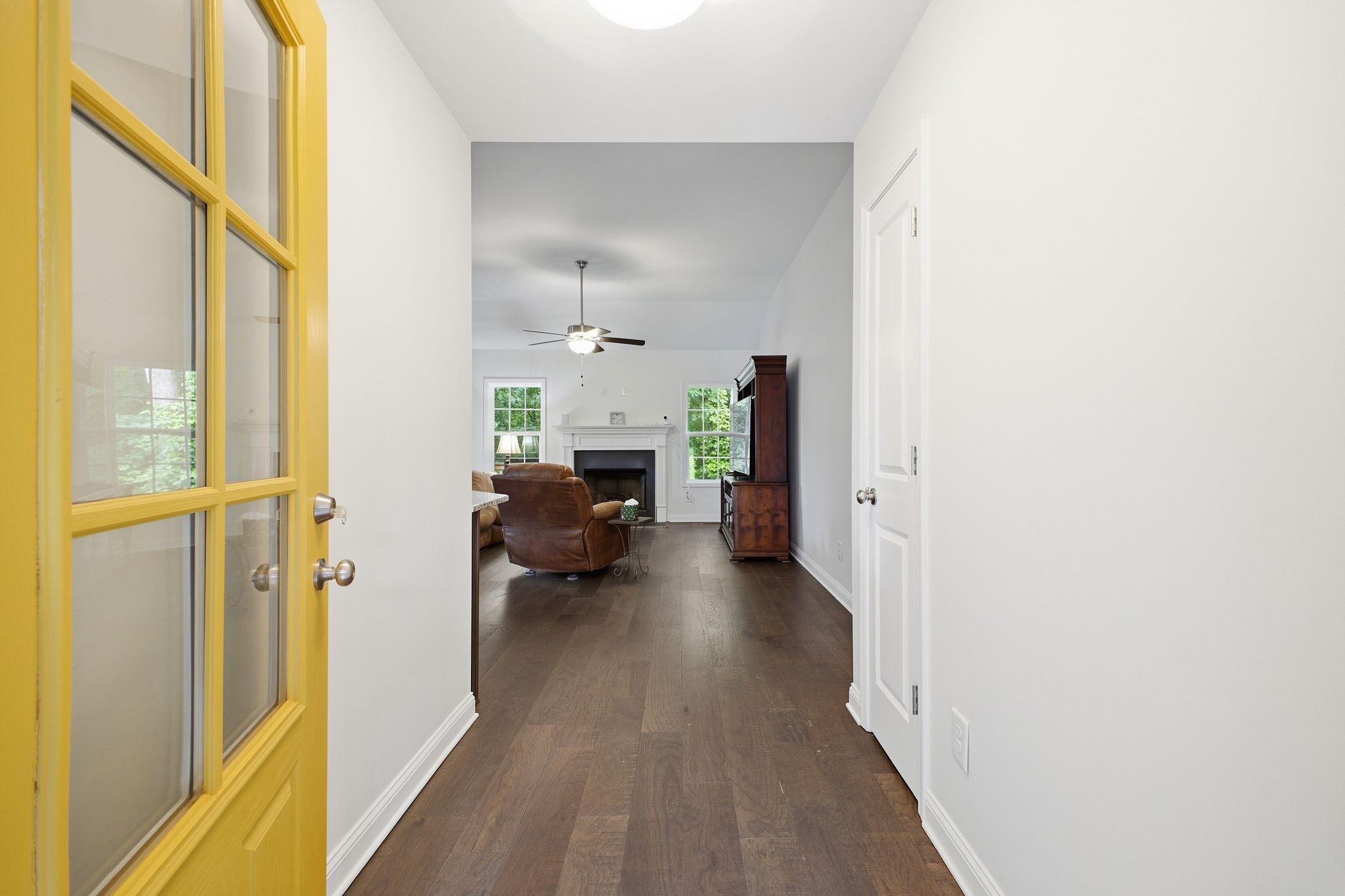 109 Mangrum Road Bon Aqua, TN 37025 - Photo 2 of 29