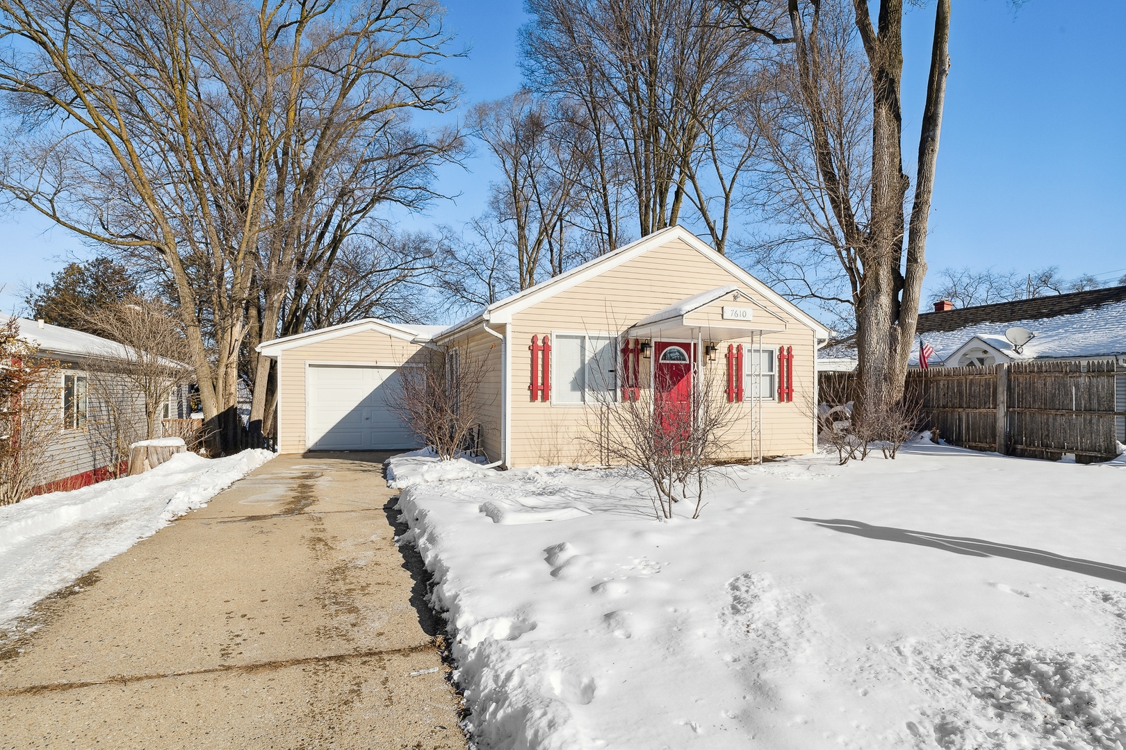 7610 Beach Road Wonder Lake, IL 60097 - Photo 2 of 15