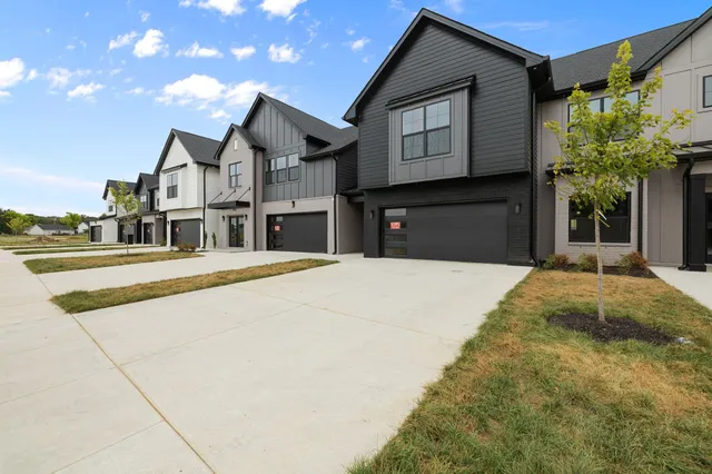 a house view with a outdoor space