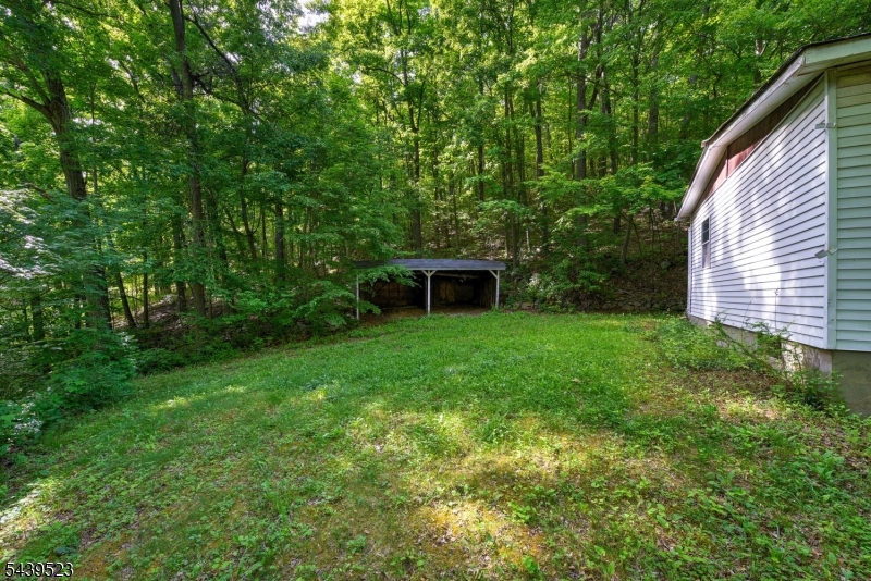 77 Sand Pond Road Hamburg, NJ 07419 - Photo 34 of 44