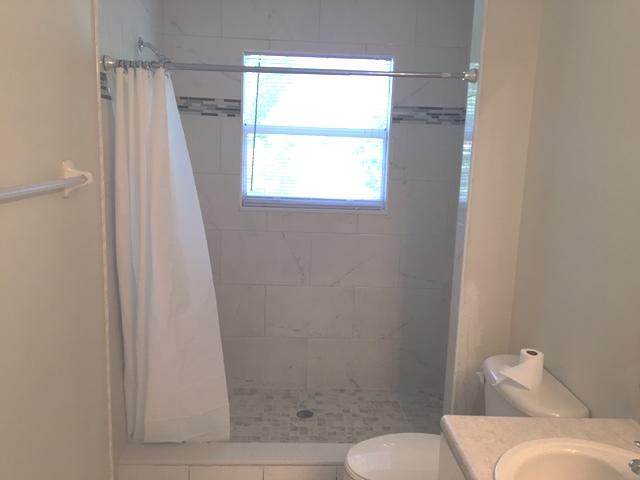 1060 Imperial Lake Road, Unit 360 West Palm Beach, FL 33413 - Photo 13 of 33 imperial shower 1