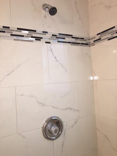 1060 Imperial Lake Road, Unit 360 West Palm Beach, FL 33413 - Photo 15 of 33 iMPERIAL SHOWER 2