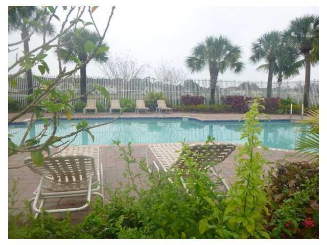 1060 Imperial Lake Road, Unit 360 West Palm Beach, FL 33413 - Photo 32 of 33 imperial community pool 2