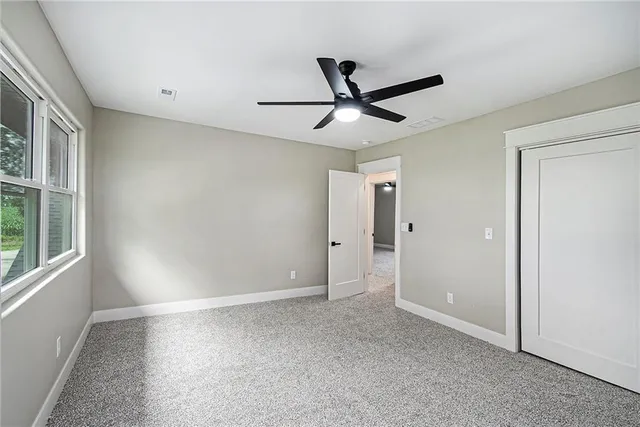 $569,000 | 51 Southeast 208 Street, Holt, MO 64048