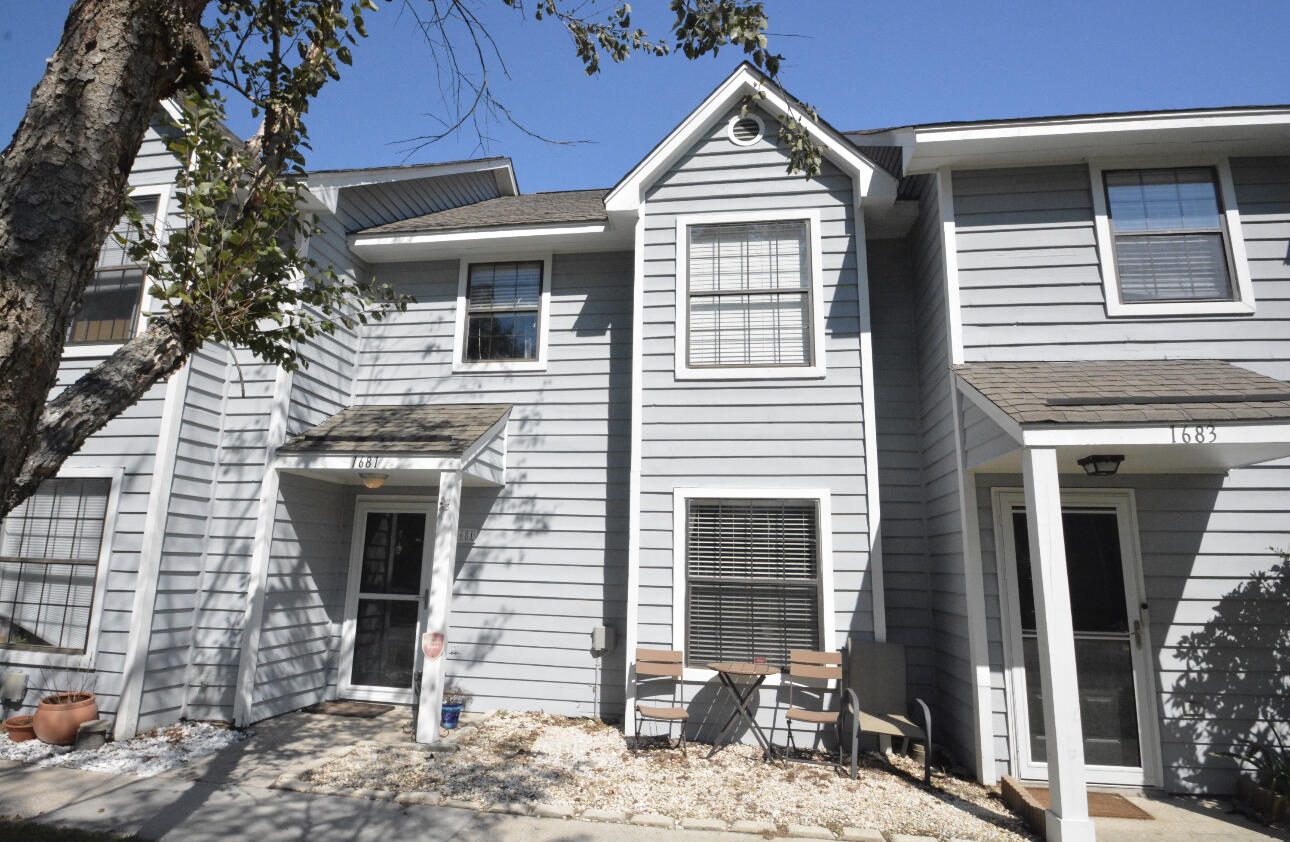 1681 Hunter's Run Drive, Unit 1681 Mount Pleasant, SC 29464 - Photo 2 of 13 IMG-2560