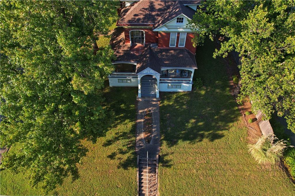 400 North 3rd Street Atchison, KS 66002 - Photo 3 of 94