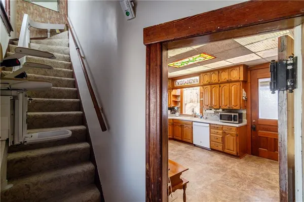 $365,000 | 400 North 3rd Street, Atchison, KS 66002