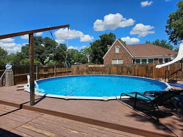 $300,000 | 1741 University Boulevard, Abilene, TX 79603