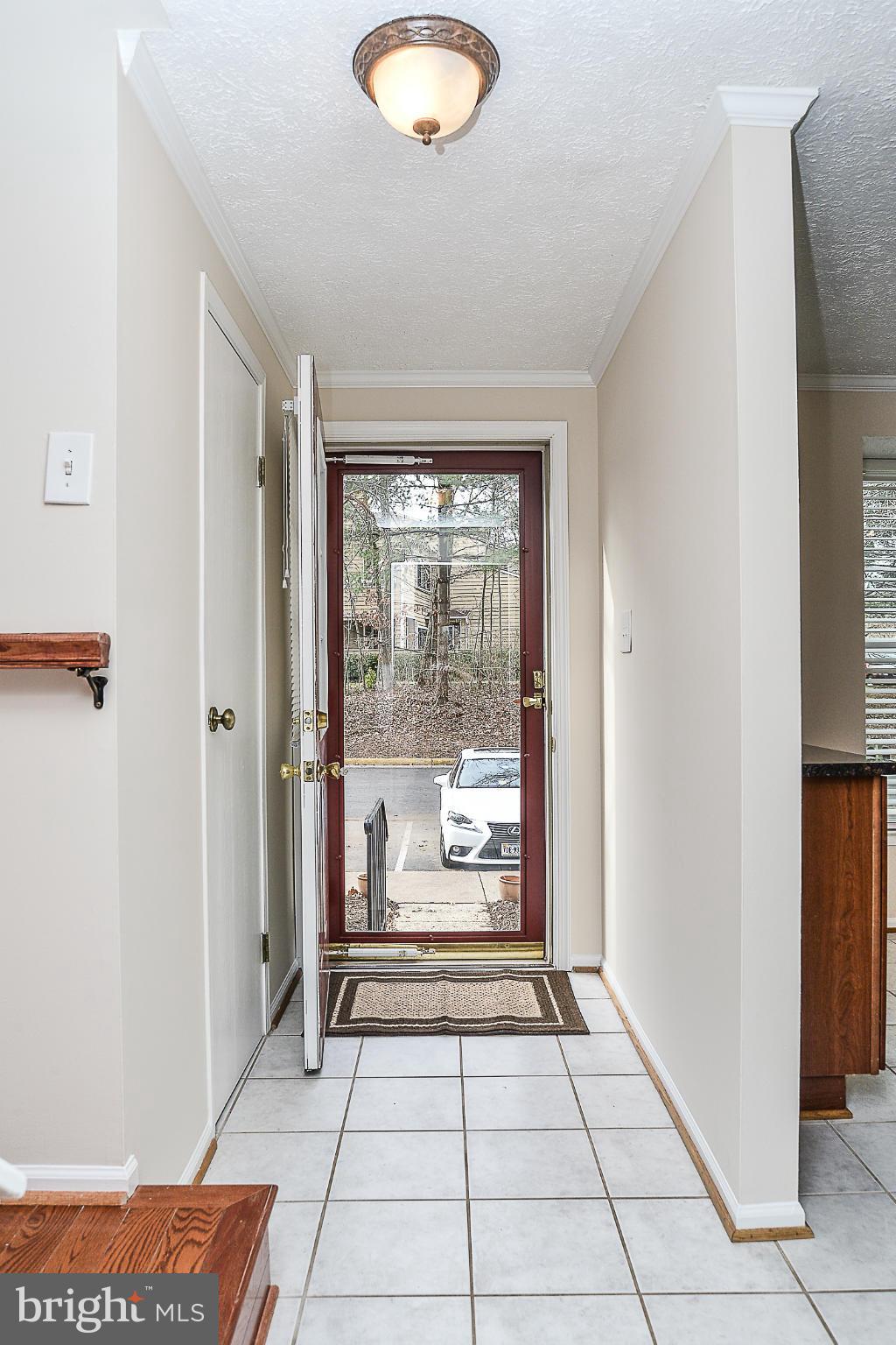 10972 Granby Court Reston, VA 20191 - Photo 3 of 30 Entry