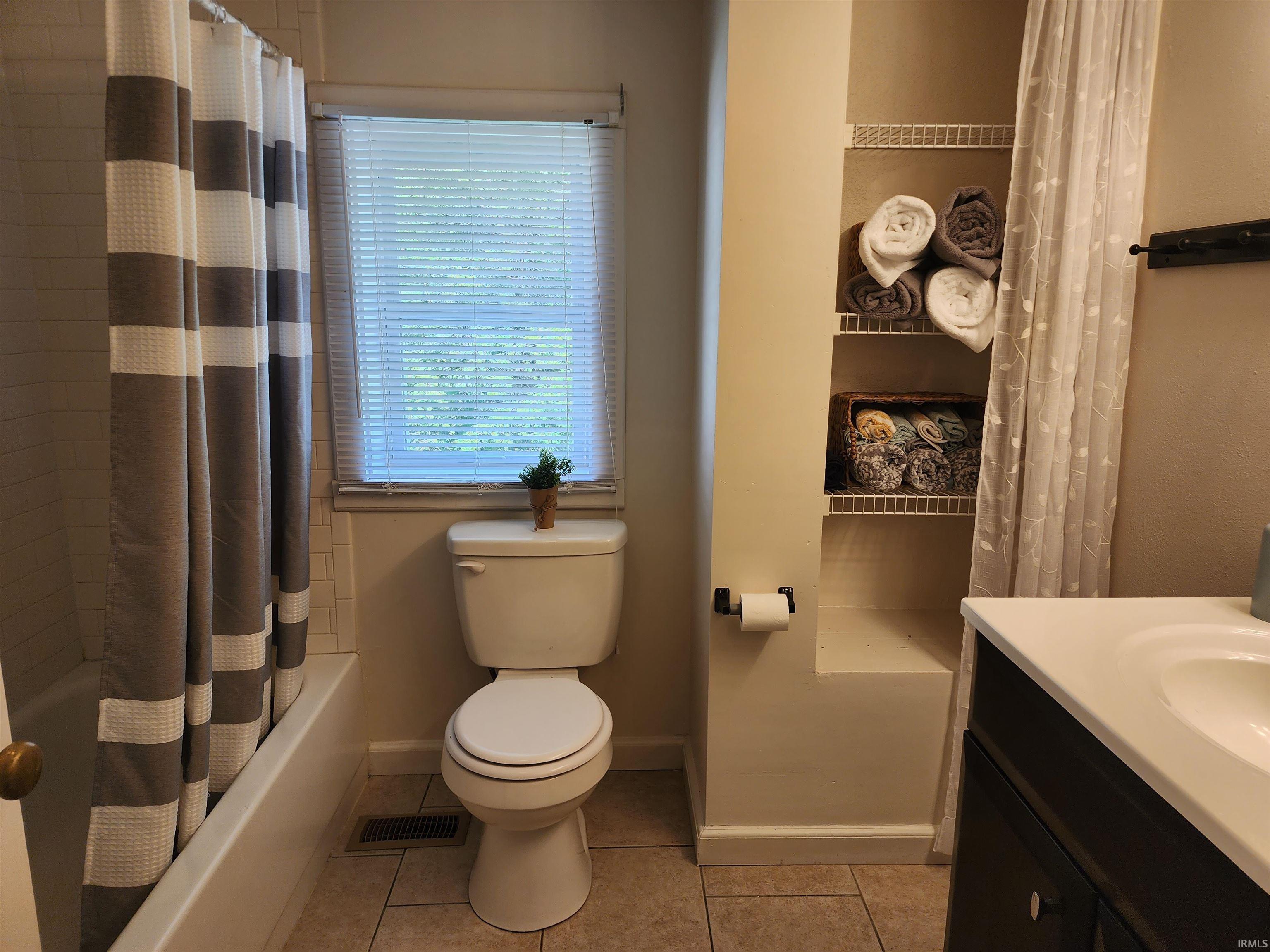 401 North Adams Street Bloomington, IN 47404 - Photo 11 of 22