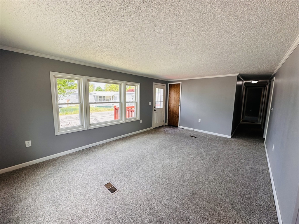 93 Grochmal Avenue, Unit 119 Springfield, MA 01151 - Photo 15 of 33 Gallery Image 15