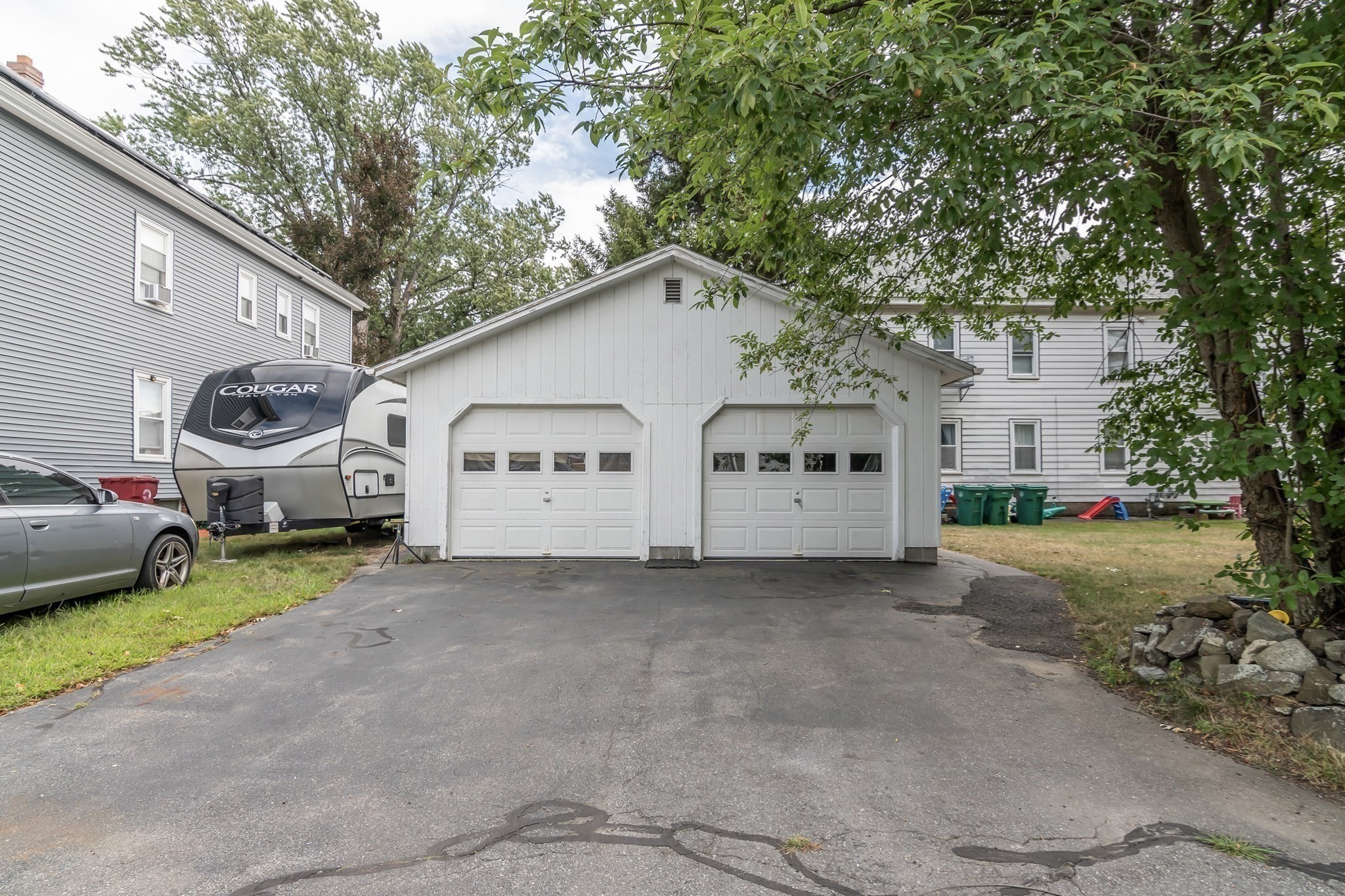 277 Cumberland Road Lowell, MA 01850 - Photo 4 of 41 Gallery Image 4