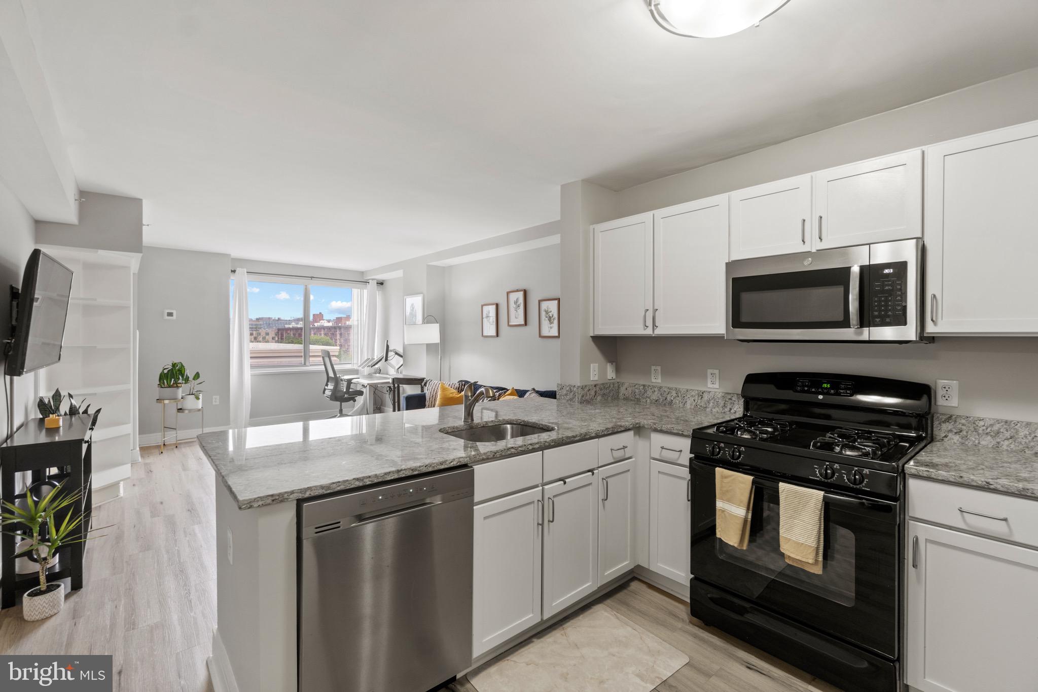 800 4th Street Southwest, Unit N612 Washington, DC 20024 - Photo 1 of 27 Welcome Home to Potomac Place Tower
