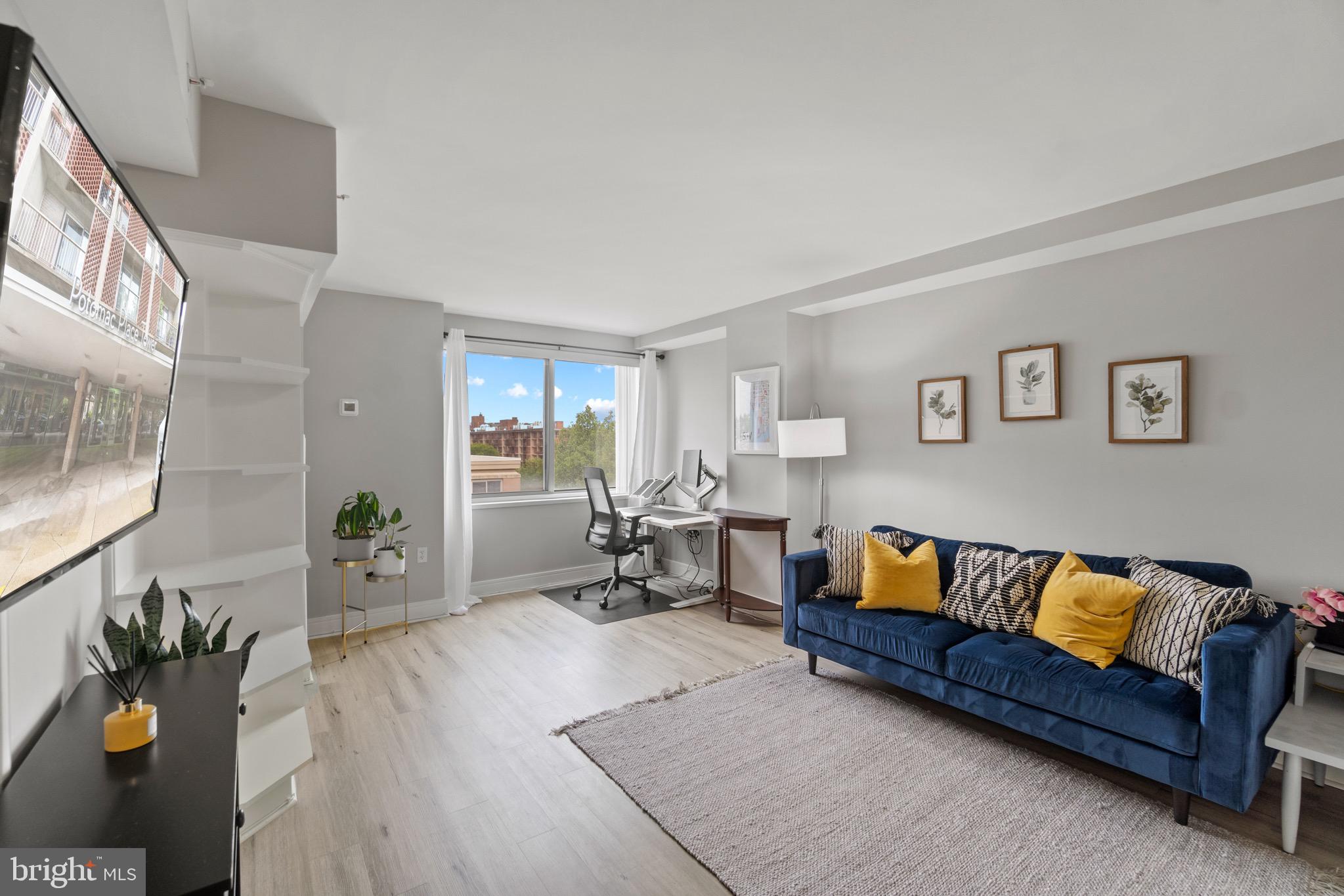 800 4th Street Southwest, Unit N612 Washington, DC 20024 - Photo 2 of 27
