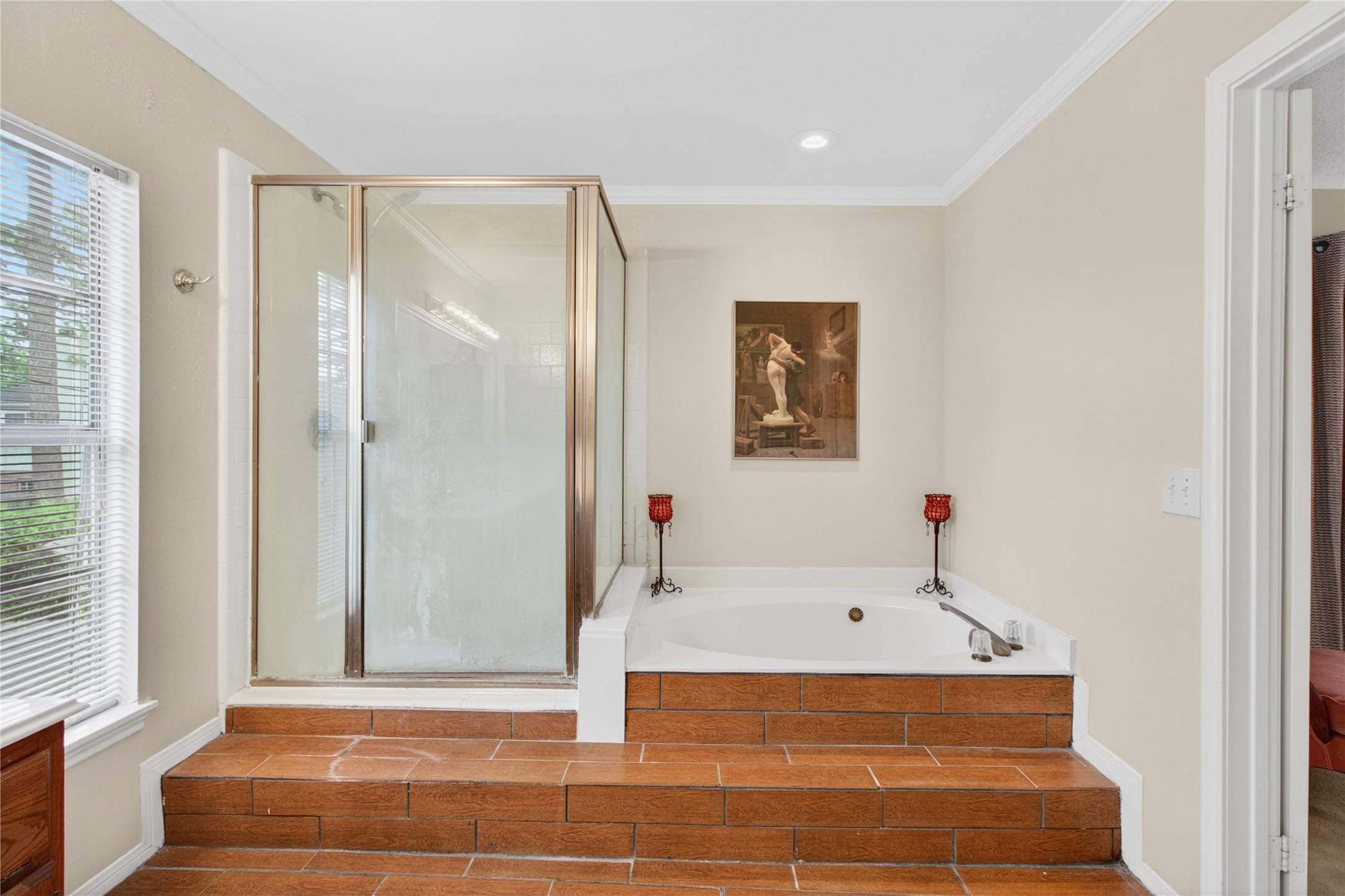 20214 Woodsboro Court Spring, TX 77388 - Photo 32 of 50 Ensuite Primary Bath! Separate Jetted Tub & Shower! Double Sinks! Connects to Primary Dream Suite & Walk-in Closet!