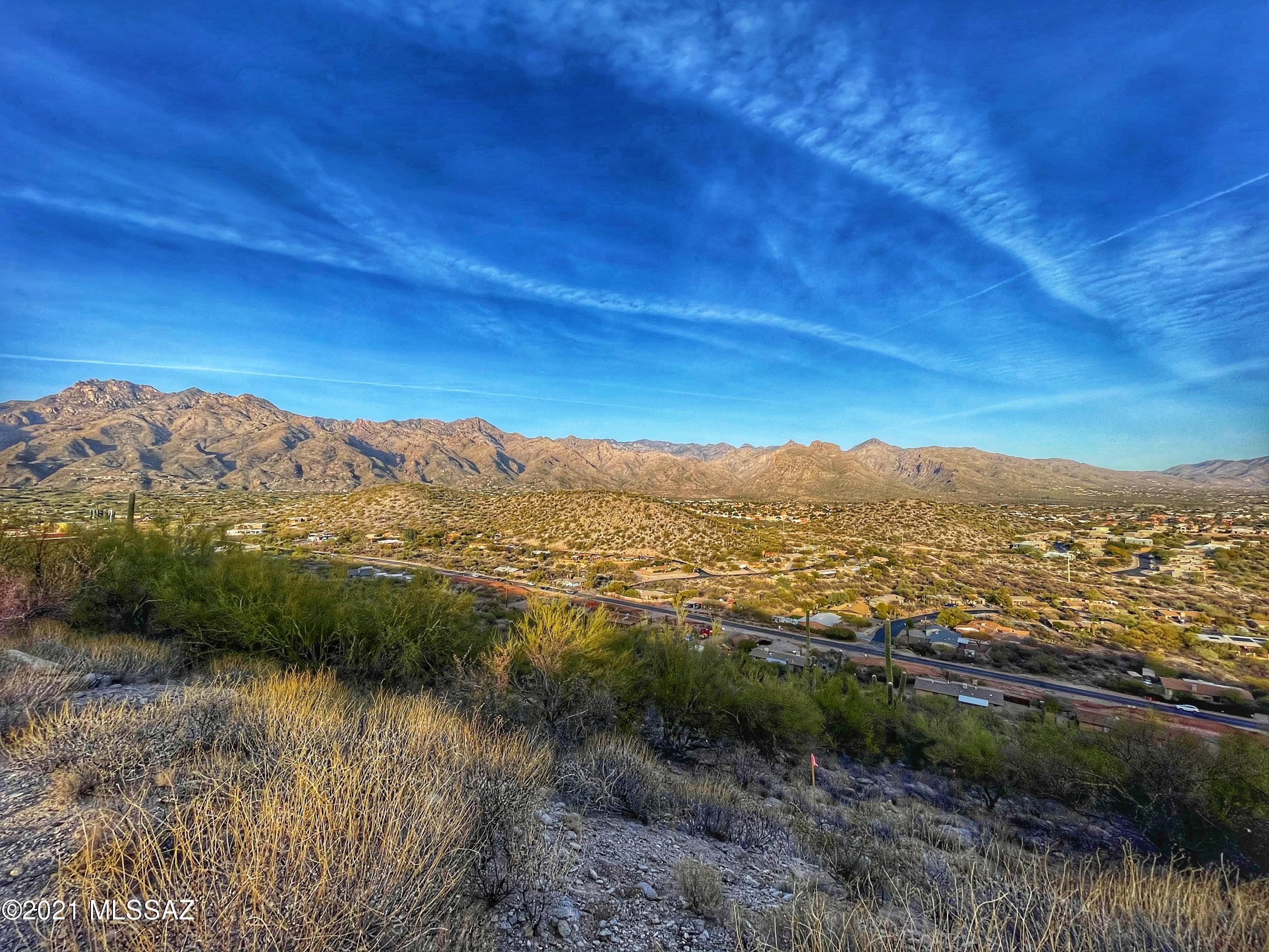 5040 North Summit Ridge Road, Unit 11 Tucson, AZ 85750 - Photo 1 of 20