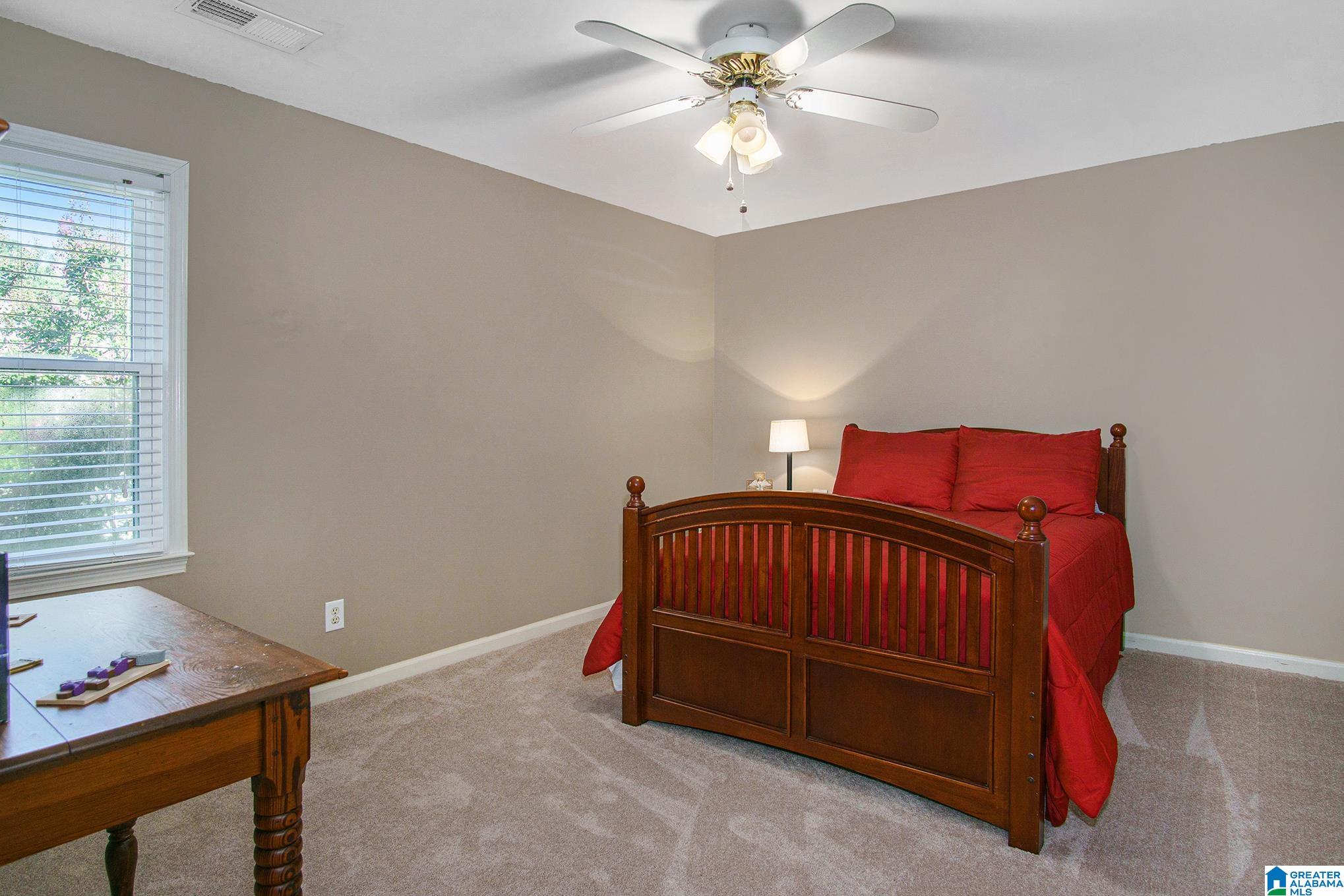 125 Heather Ridge Drive Pelham, AL 35124 - Photo 19 of 31