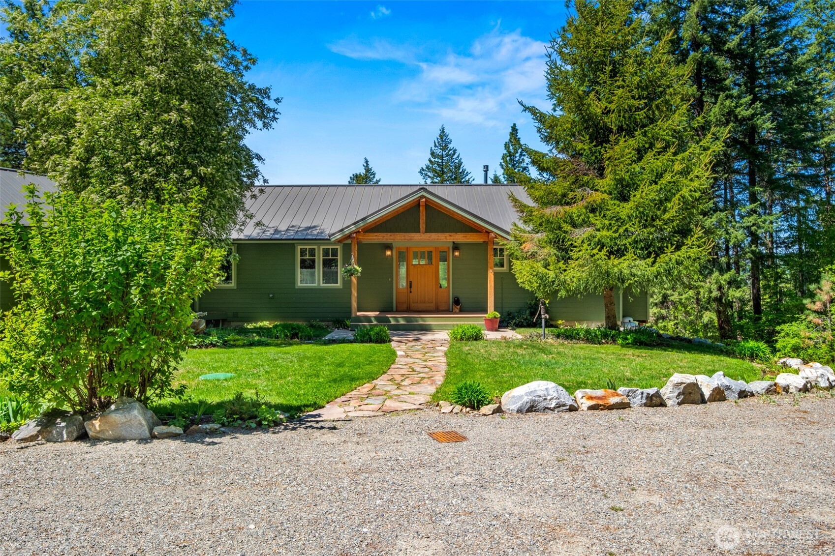 18350 Beaver Valley Road Leavenworth, WA 98826 - Photo 3 of 29